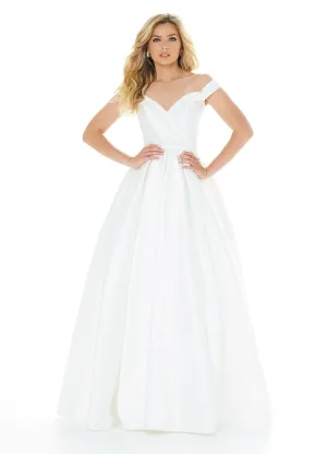 Ashley Lauren 1966 Size 22 Off the Shoulder Prom Dress Wedding Gown Ivory Ball Gown