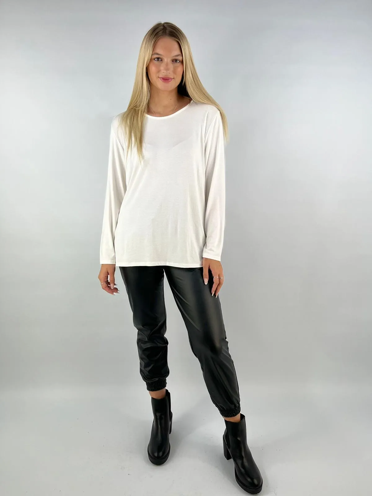 Long Sleeve T-Shirt Basic's