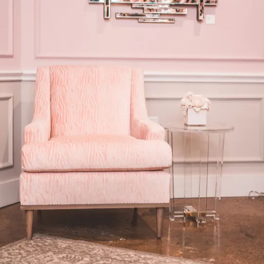 Otis Side Table in Clear