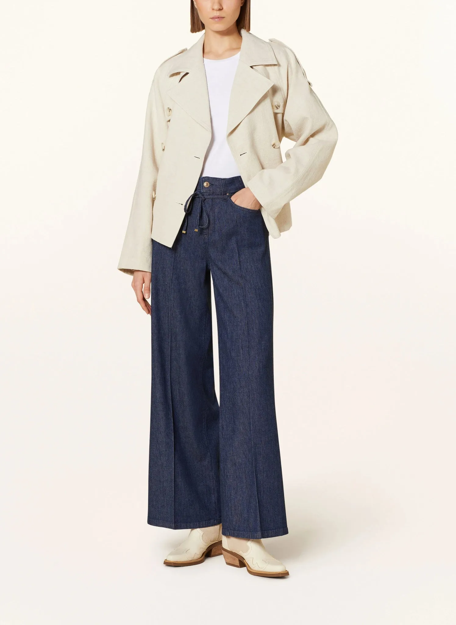 Raffaello Rossi Sventy Belt Fluid Denim Wide Leg Jean