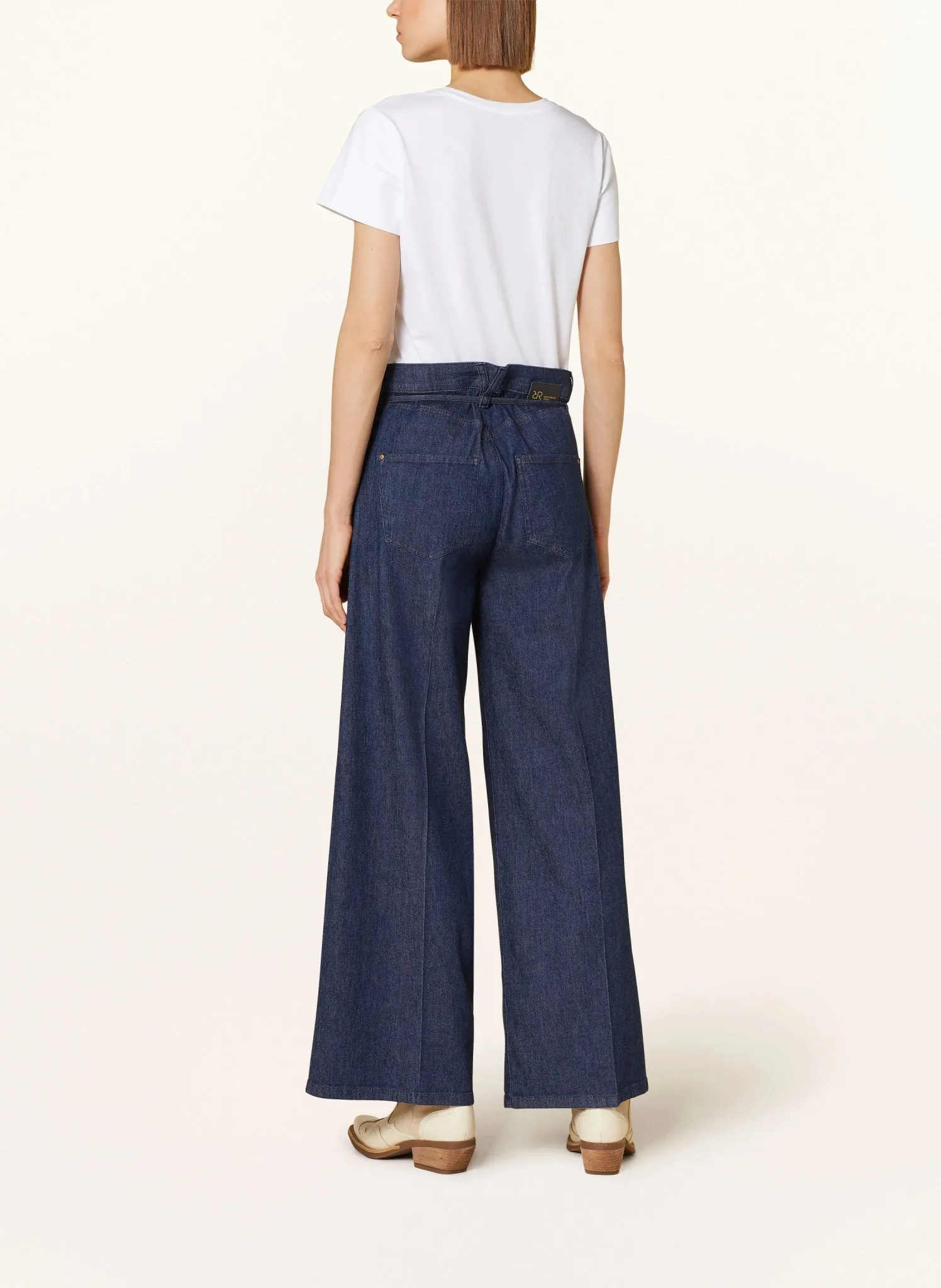 Raffaello Rossi Sventy Belt Fluid Denim Wide Leg Jean