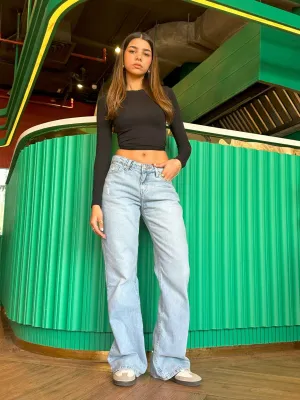 Straight Flared Leg - Low Waist Light Iced Blue Jeans.