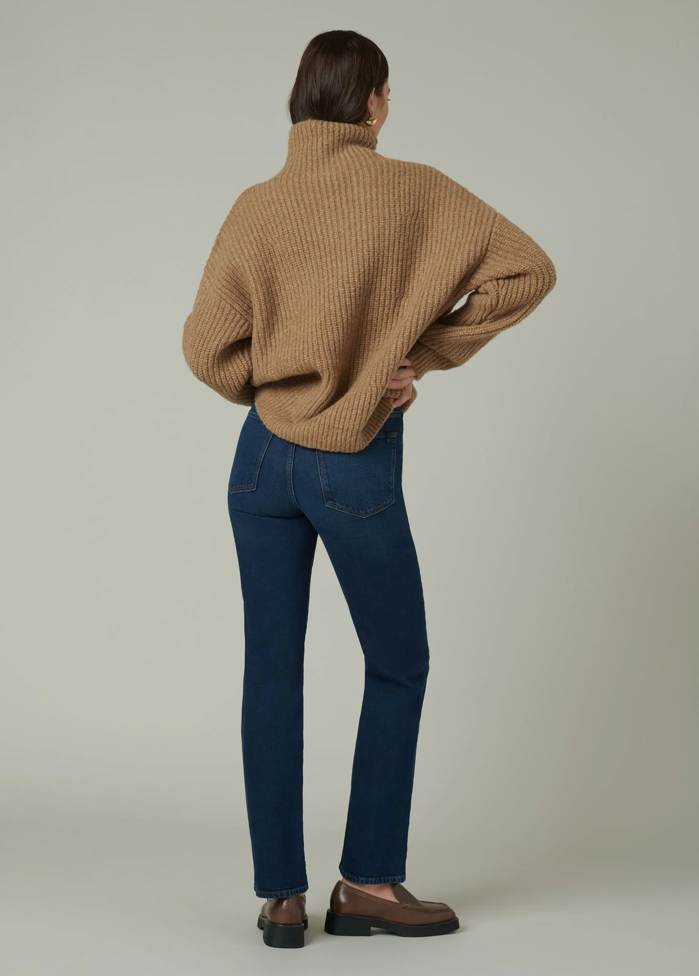 THE TORONTO OVERSIZED SWEATER