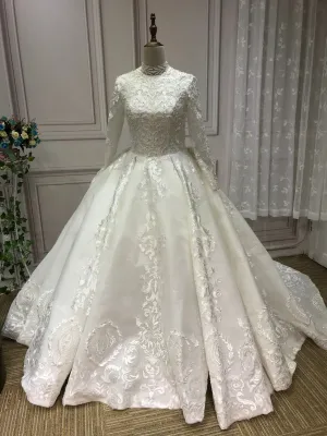 Vintage long sleeves lace appliqués glitter sparkling ball gown Muslim wedding dress 2020